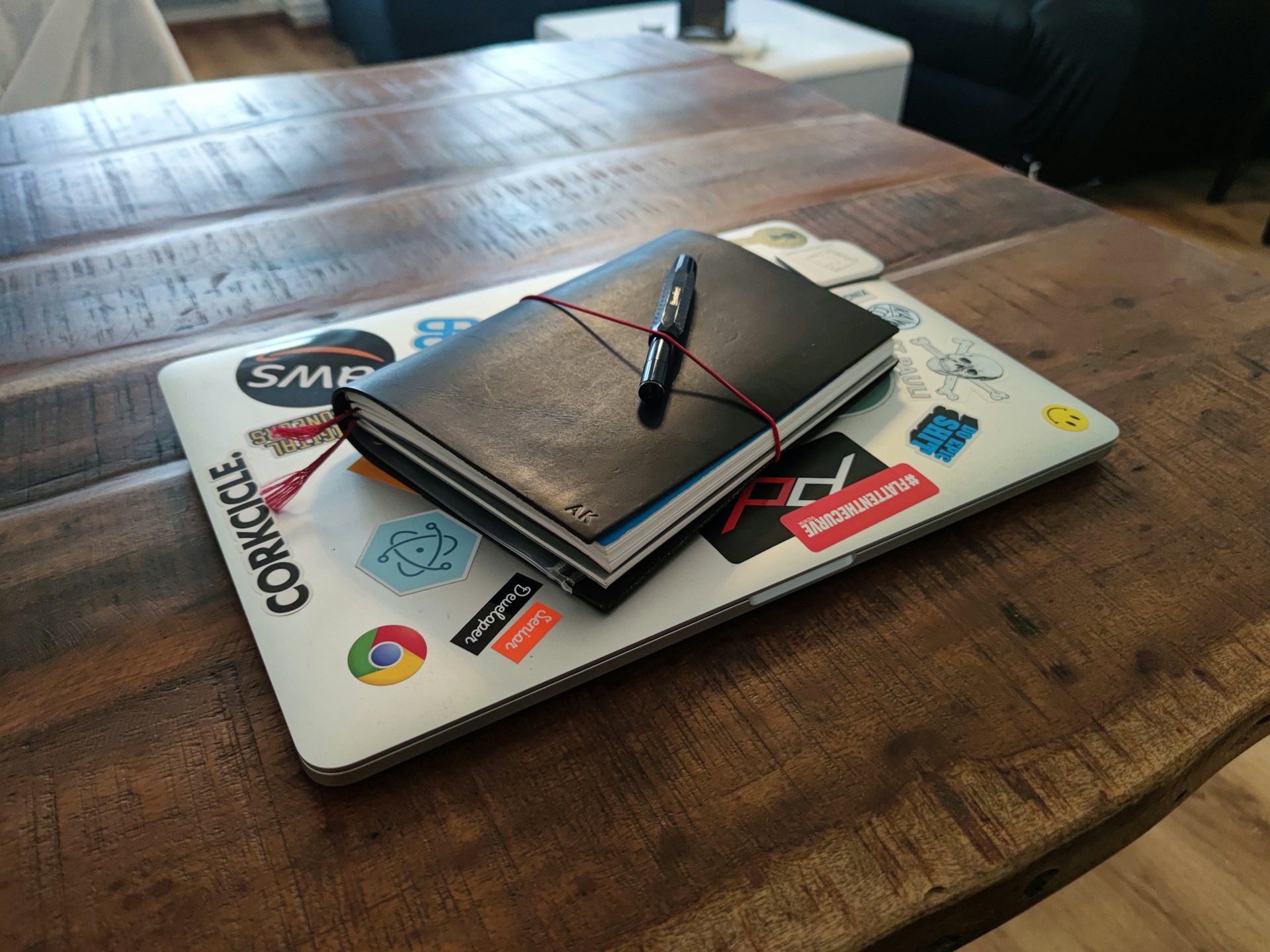 7 Essential Items for Your Remote Work Travel Setup