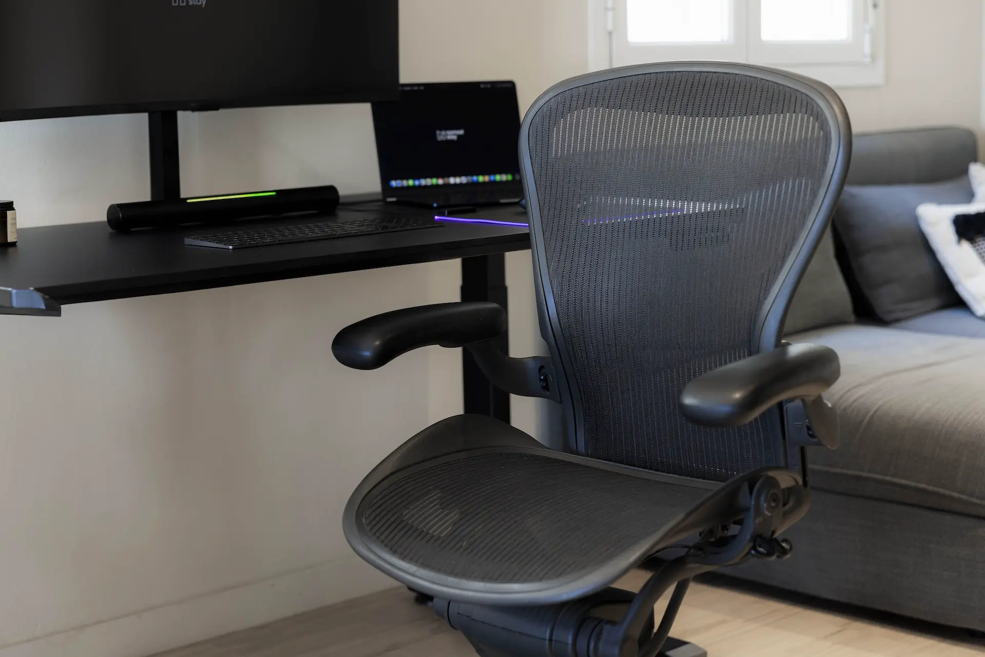 Ergonomic chair